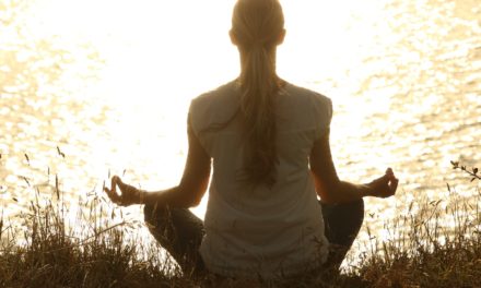 Comment s’initier à la méditation pleine conscience et l’intégrer facilement dans son quotidien ?